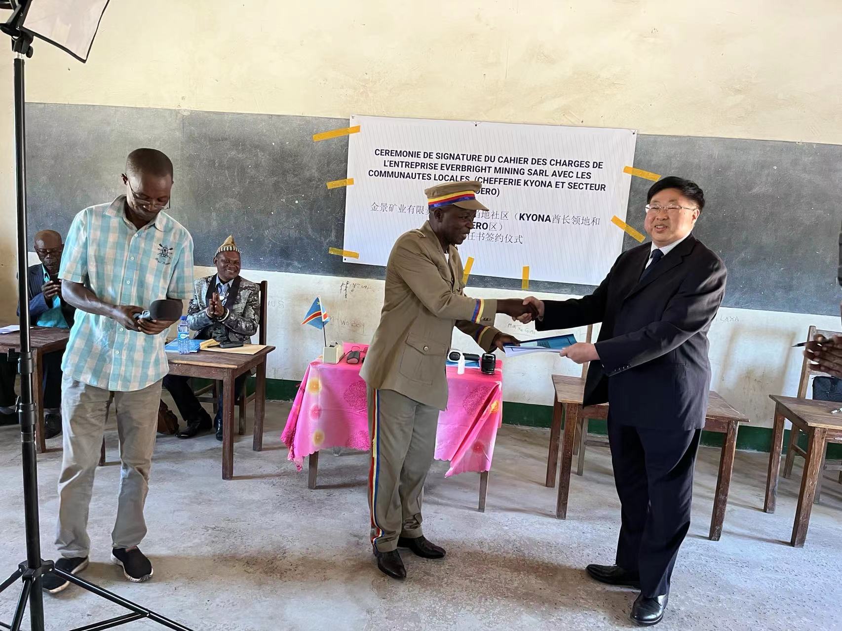 1656481577195522.jpg edbdd44b6c1ad0a7c5ee3b112d90aec.jpg